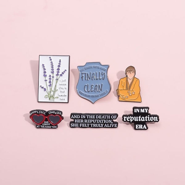 Lavender Haze Iconic Badge